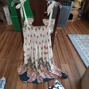 Lildy Chic Floral Midi Dress in Cream and Navy